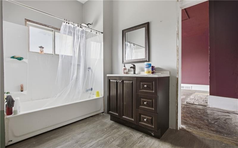 280 Locust Ave, Washington, 15301, 4 Bedroom Bedrooms, ,1.1 BathroomBathrooms,Residential,For Sale,Locust Ave,1770721