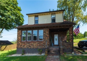 1718 4th St, Monongahela, 15063, 3 Bedroom Bedrooms, 10 Room Rooms,1.1 BathroomBathrooms,Residential,For Sale,4th St,1773594