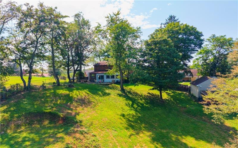 1718 4th St, Monongahela, 15063, 3 Bedroom Bedrooms, 10 Room Rooms,1.1 BathroomBathrooms,Residential,For Sale,4th St,1773594