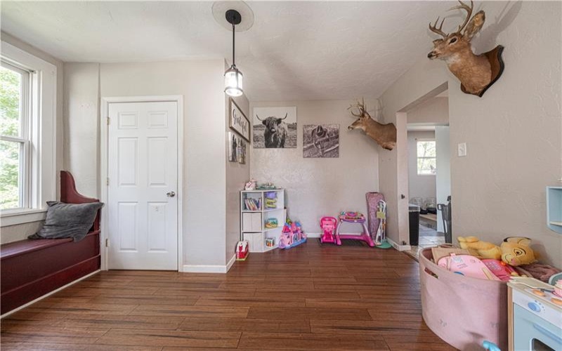 1718 4th St, Monongahela, 15063, 3 Bedroom Bedrooms, 10 Room Rooms,1.1 BathroomBathrooms,Residential,For Sale,4th St,1773594