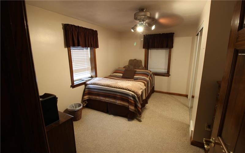 1004 Chestnut, Uniontown, 15401, 3 Bedroom Bedrooms, 8 Room Rooms,1 BathroomBathrooms,Residential,For Sale,Chestnut,1773803