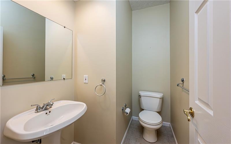810 Stonebridge Drive, Greensburg, 15601, 4 Bedroom Bedrooms, 13 Room Rooms,4.1 BathroomBathrooms,Residential,For Sale,Stonebridge Drive,1774397