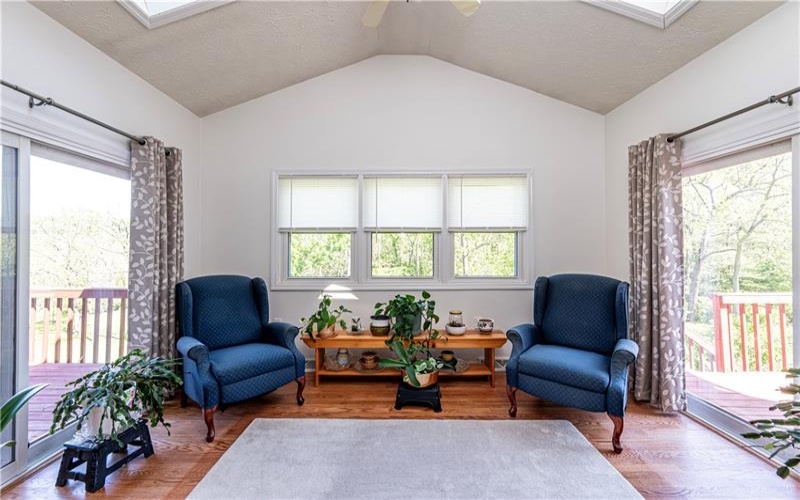 810 Stonebridge Drive, Greensburg, 15601, 4 Bedroom Bedrooms, 13 Room Rooms,4.1 BathroomBathrooms,Residential,For Sale,Stonebridge Drive,1774397