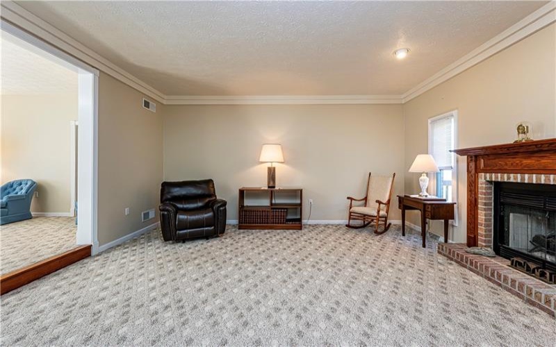 810 Stonebridge Drive, Greensburg, 15601, 4 Bedroom Bedrooms, 13 Room Rooms,4.1 BathroomBathrooms,Residential,For Sale,Stonebridge Drive,1774397