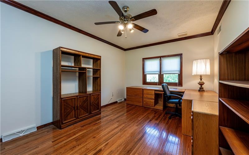 810 Stonebridge Drive, Greensburg, 15601, 4 Bedroom Bedrooms, 13 Room Rooms,4.1 BathroomBathrooms,Residential,For Sale,Stonebridge Drive,1774397