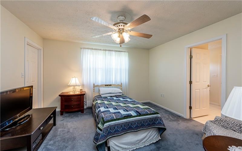 810 Stonebridge Drive, Greensburg, 15601, 4 Bedroom Bedrooms, 13 Room Rooms,4.1 BathroomBathrooms,Residential,For Sale,Stonebridge Drive,1774397