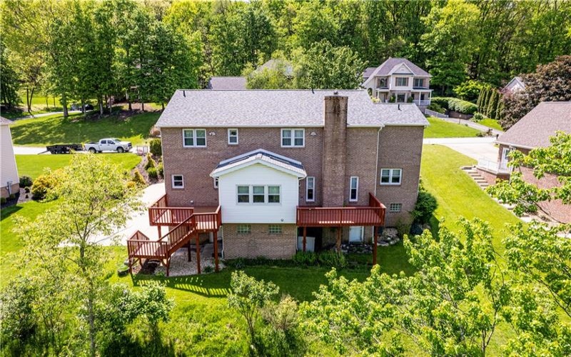 810 Stonebridge Drive, Greensburg, 15601, 4 Bedroom Bedrooms, 13 Room Rooms,4.1 BathroomBathrooms,Residential,For Sale,Stonebridge Drive,1774397
