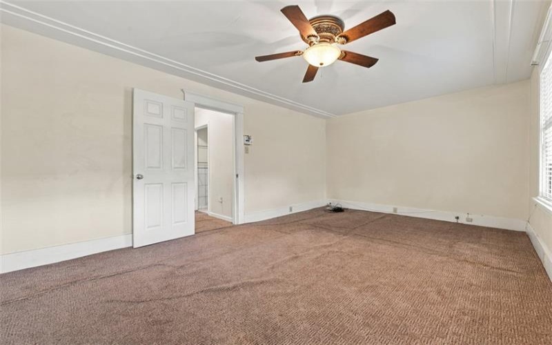 254 Ridge Avenue, New Kensington, 15068, 4 Bedroom Bedrooms, 10 Room Rooms,2.1 BathroomBathrooms,Residential,For Sale,Ridge Avenue,1774405