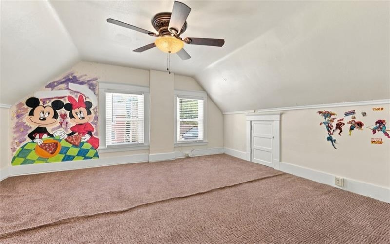 254 Ridge Avenue, New Kensington, 15068, 4 Bedroom Bedrooms, 10 Room Rooms,2.1 BathroomBathrooms,Residential,For Sale,Ridge Avenue,1774405