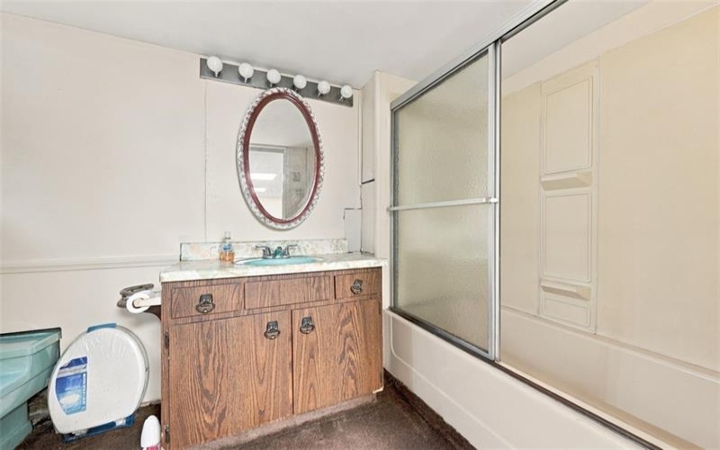 254 Ridge Avenue, New Kensington, 15068, 4 Bedroom Bedrooms, 10 Room Rooms,2.1 BathroomBathrooms,Residential,For Sale,Ridge Avenue,1774405