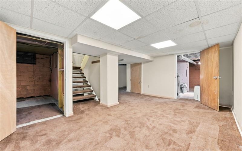 254 Ridge Avenue, New Kensington, 15068, 4 Bedroom Bedrooms, 10 Room Rooms,2.1 BathroomBathrooms,Residential,For Sale,Ridge Avenue,1774405