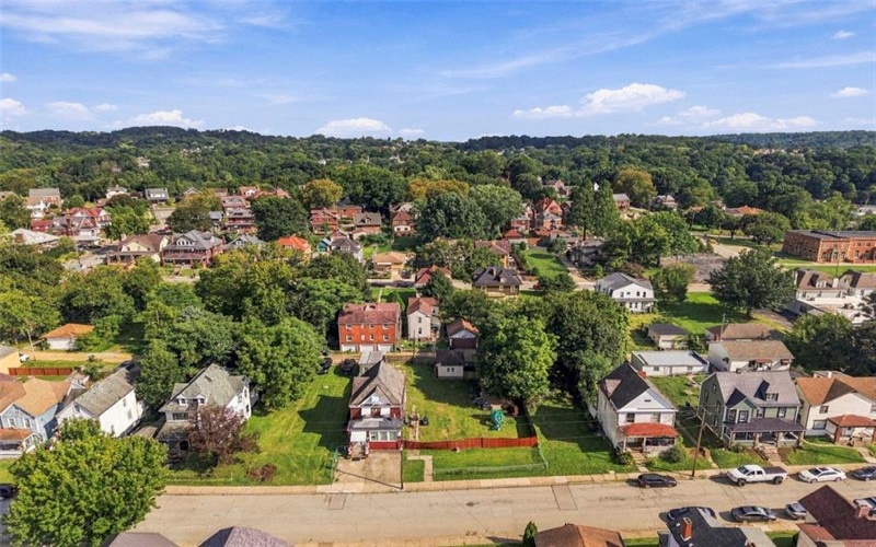 254 Ridge Avenue, New Kensington, 15068, 4 Bedroom Bedrooms, 10 Room Rooms,2.1 BathroomBathrooms,Residential,For Sale,Ridge Avenue,1774405