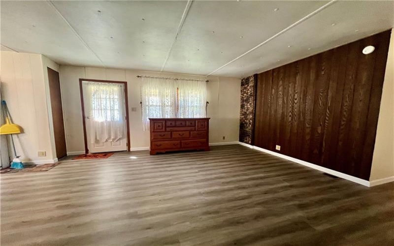 783 Walnut Hill Rd, Uniontown, 15401, 3 Bedroom Bedrooms, ,1 BathroomBathrooms,Residential,For Sale,Walnut Hill Rd,1774513
