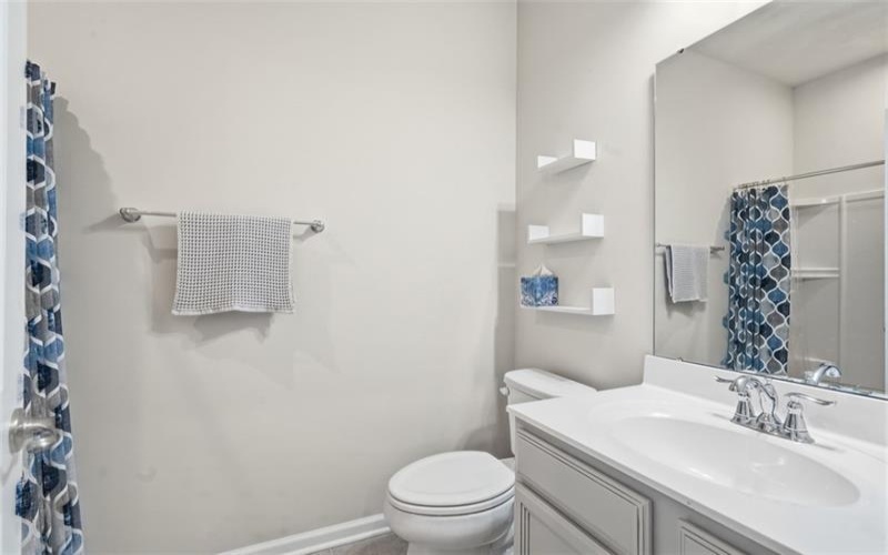 458 Greenwood Dr, Canonsburg, 15317, 3 Bedroom Bedrooms, 7 Room Rooms,2.1 BathroomBathrooms,Residential,For Sale,Greenwood Dr,1774370
