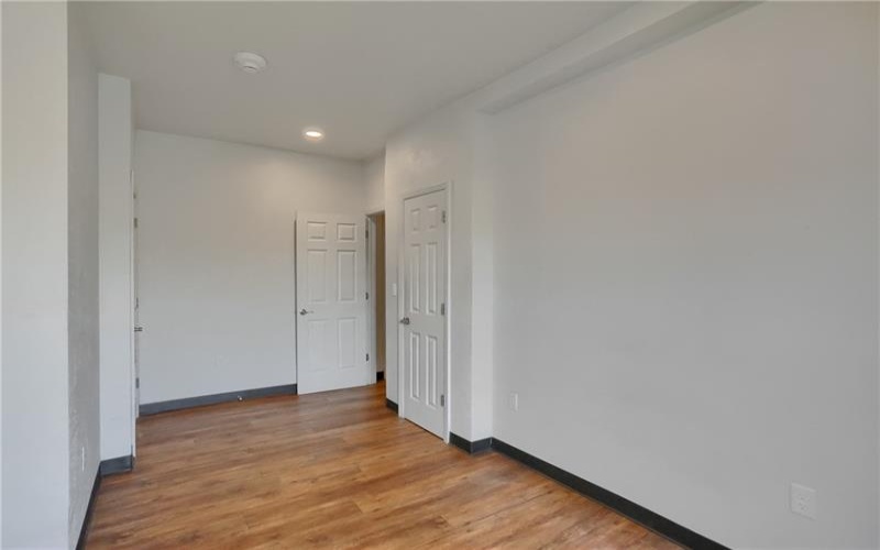 526 Fallowfield Ave, Charleroi, 15022, 1 Bedroom Bedrooms, ,1 BathroomBathrooms,Lease,For Rent,Fallowfield Ave,1774536