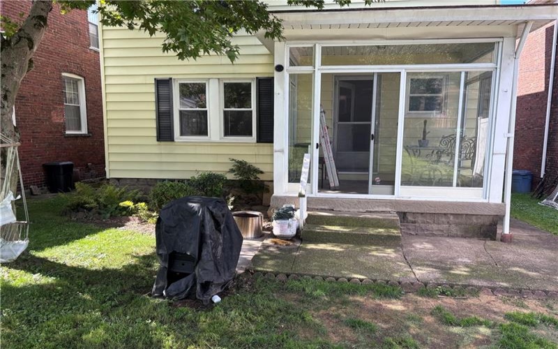 516 Gilmore Ave, Trafford, 15085, 3 Bedroom Bedrooms, ,1.1 BathroomBathrooms,Residential,For Sale,Gilmore Ave,1774537