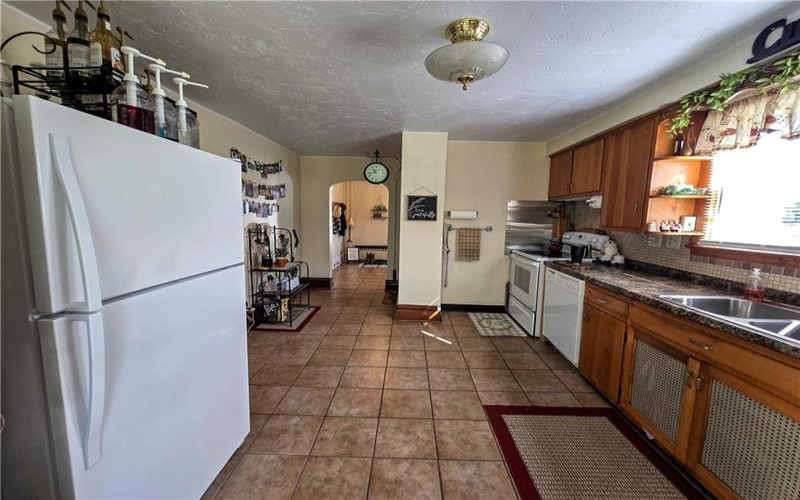 1206 Schultz Road Ext, Latrobe, 15650, 4 Bedroom Bedrooms, 9 Room Rooms,2 BathroomBathrooms,Residential,For Sale,Schultz Road Ext,1774423