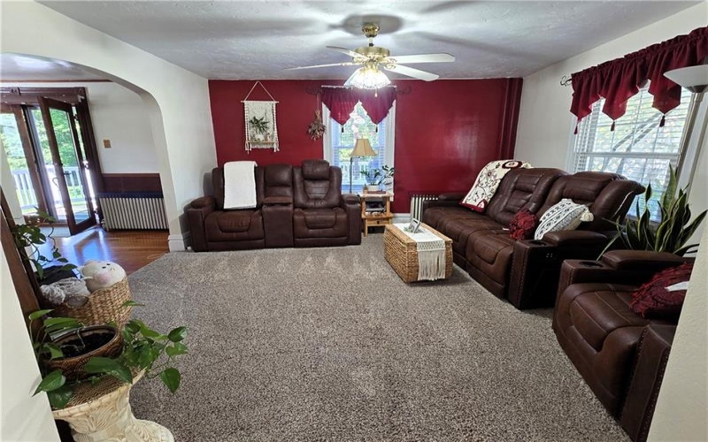 1206 Schultz Road Ext, Latrobe, 15650, 4 Bedroom Bedrooms, 9 Room Rooms,2 BathroomBathrooms,Residential,For Sale,Schultz Road Ext,1774423