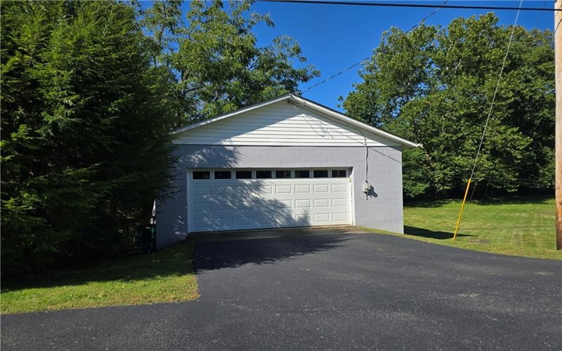 1206 Schultz Road Ext, Latrobe, 15650, 4 Bedroom Bedrooms, 9 Room Rooms,2 BathroomBathrooms,Residential,For Sale,Schultz Road Ext,1774423