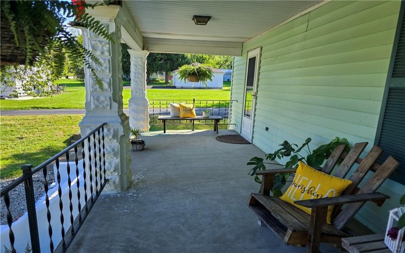 1206 Schultz Road Ext, Latrobe, 15650, 4 Bedroom Bedrooms, 9 Room Rooms,2 BathroomBathrooms,Residential,For Sale,Schultz Road Ext,1774423