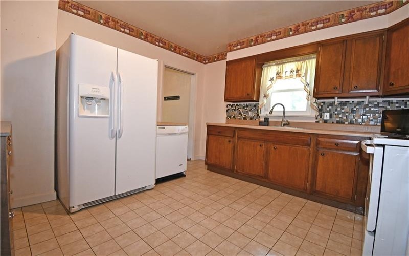 2 Vanceville Rd, Eighty Four, 15330, 3 Bedroom Bedrooms, 6 Room Rooms,2 BathroomBathrooms,Residential,For Sale,Vanceville Rd,1774480