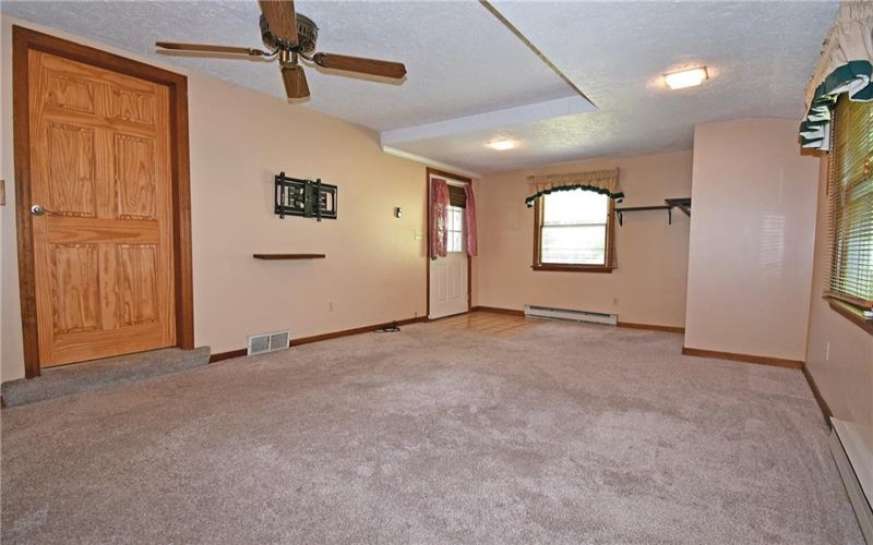 2 Vanceville Rd, Eighty Four, 15330, 3 Bedroom Bedrooms, 6 Room Rooms,2 BathroomBathrooms,Residential,For Sale,Vanceville Rd,1774480