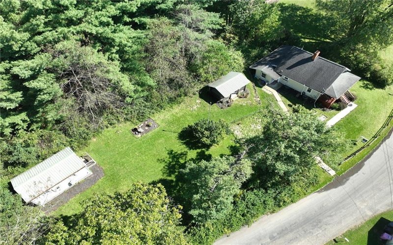 2 Vanceville Rd, Eighty Four, 15330, 3 Bedroom Bedrooms, 6 Room Rooms,2 BathroomBathrooms,Residential,For Sale,Vanceville Rd,1774480