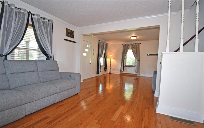 2 Vanceville Rd, Eighty Four, 15330, 3 Bedroom Bedrooms, 6 Room Rooms,2 BathroomBathrooms,Residential,For Sale,Vanceville Rd,1774480