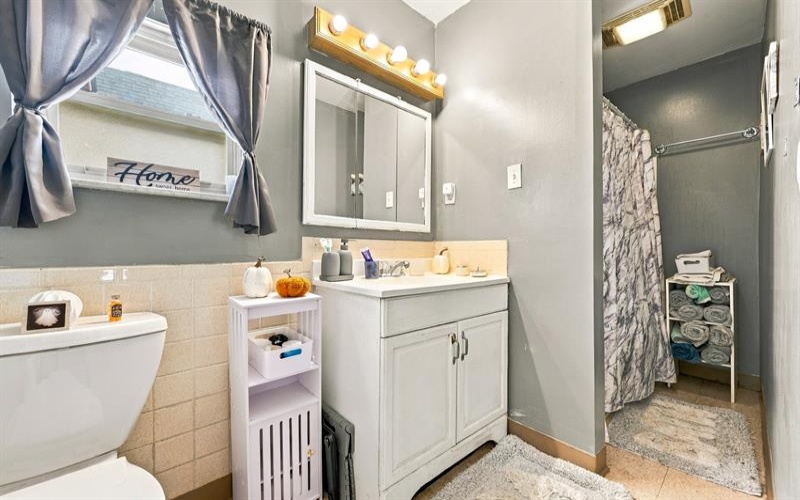 320 1st STREET, Jeannette, 15644, 2 Bedroom Bedrooms, ,1 BathroomBathrooms,Residential,For Sale,1st,1774527