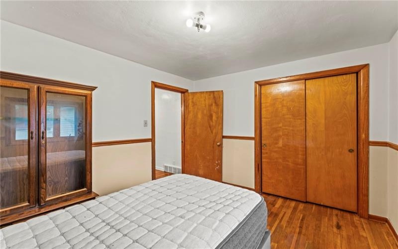 432 1/2 Prospect Ave, Washington, 15301, 2 Bedroom Bedrooms, 5 Room Rooms,1 BathroomBathrooms,Residential,For Sale,Prospect Ave,1774535
