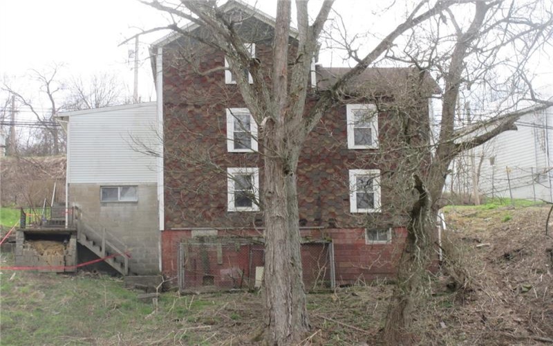 211 Main St, Bentleyville, 15314, 3 Bedroom Bedrooms, ,1 BathroomBathrooms,Residential,For Sale,Main St,1774562