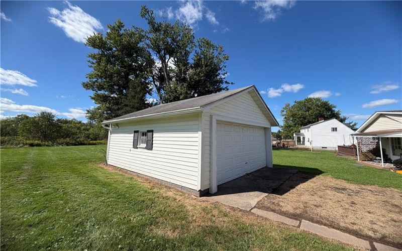 100 Fair Street, Carmichaels, 15320, 3 Bedroom Bedrooms, 6 Room Rooms,3.1 BathroomBathrooms,Residential,For Sale,Fair Street,1774579