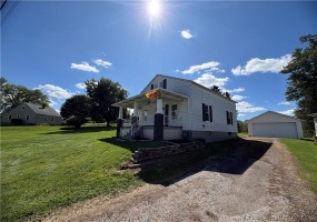 100 Fair Street, Carmichaels, 15320, 3 Bedroom Bedrooms, 6 Room Rooms,3.1 BathroomBathrooms,Residential,For Sale,Fair Street,1774579 100 Fair Street, Carmichaels, 15320, 3 Bedroom Bedrooms, 6 Room Rooms,3.1 BathroomBathrooms,Residential,For Sale,Fair Street,1774579