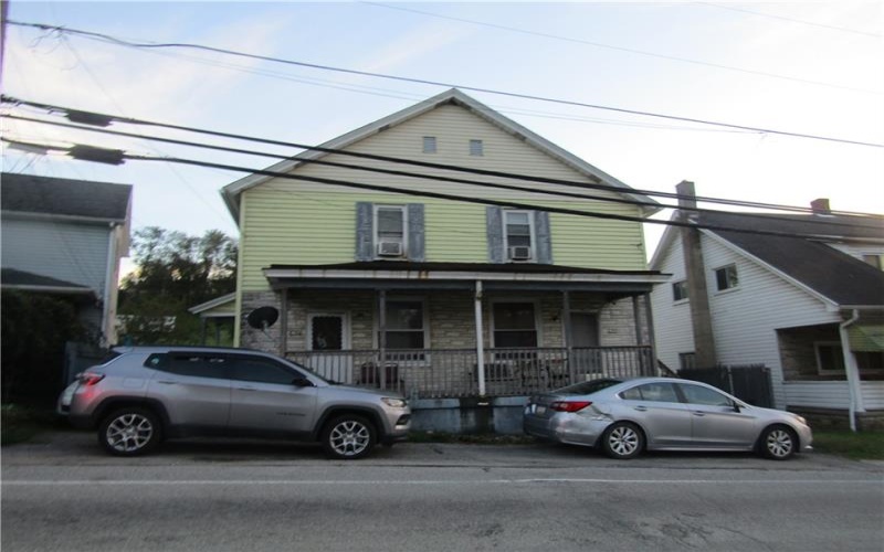 622-624 Kingview Rd, Scottdale, 15683, ,Multi-unit,For Sale,Kingview Rd,1774664
