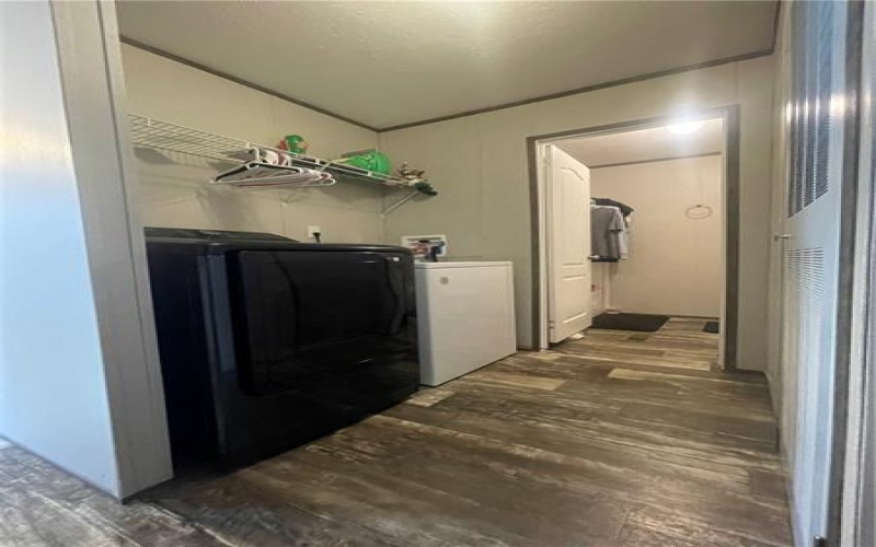 697 Regent Dr, Washington, 15301, 2 Bedroom Bedrooms, ,2 BathroomBathrooms,Residential,For Sale,Regent Dr,1774675
