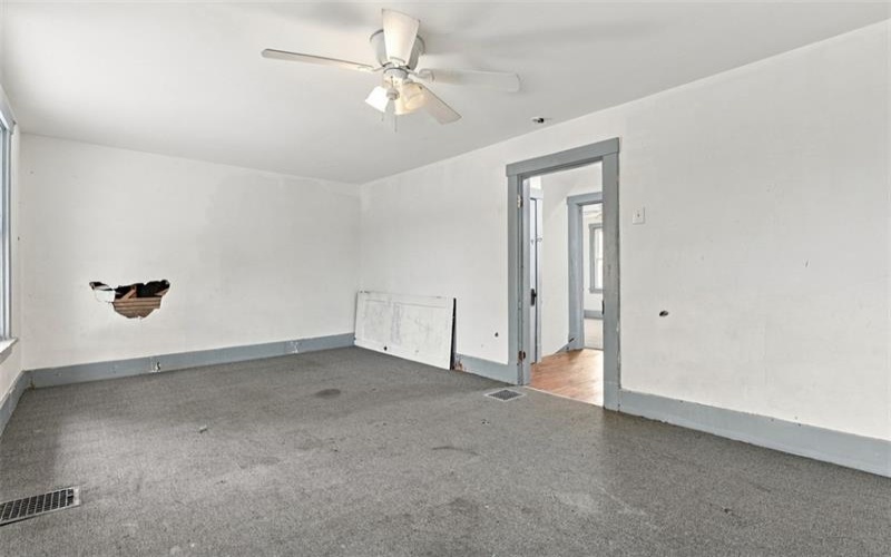 1618 Kenneth Ave, Arnold, 15068, 3 Bedroom Bedrooms, 8 Room Rooms,1 BathroomBathrooms,Residential,For Sale,Kenneth Ave,1774689