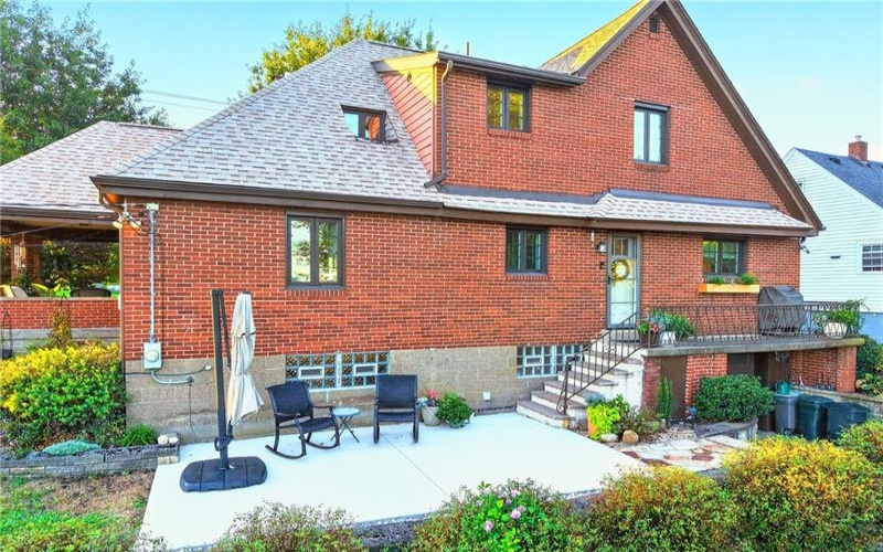 1421 4TH STREET, Monongahela, 15063, 3 Bedroom Bedrooms, 13 Room Rooms,2.1 BathroomBathrooms,Residential,For Sale,4TH STREET,1774585