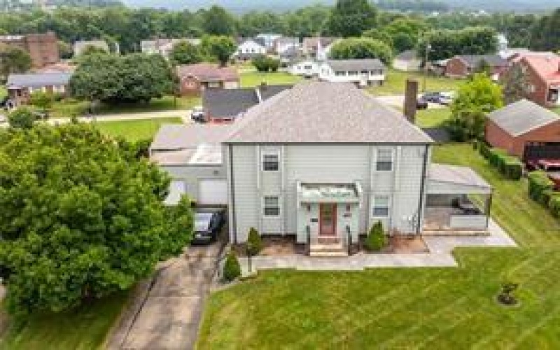97 Belmont Cir, Uniontown, 15401, 4 Bedroom Bedrooms, ,2.1 BathroomBathrooms,Lease,For Rent,Belmont Cir,1774739