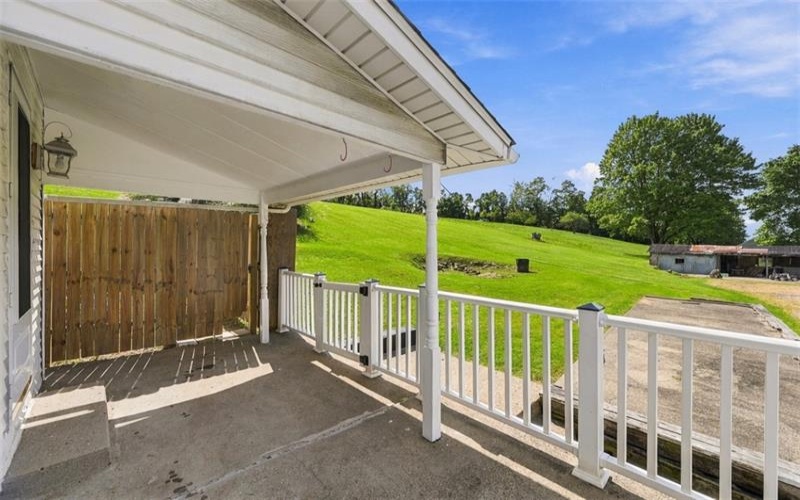 348 Steubenville Pike, Burgettstown, 15021, 3 Bedroom Bedrooms, 6 Room Rooms,1 BathroomBathrooms,Residential,For Sale,Steubenville Pike,1774756