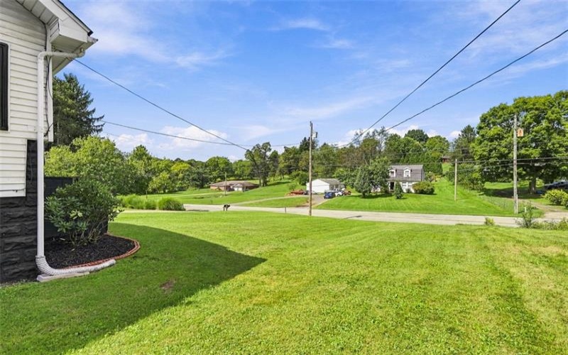 348 Steubenville Pike, Burgettstown, 15021, 3 Bedroom Bedrooms, 6 Room Rooms,1 BathroomBathrooms,Residential,For Sale,Steubenville Pike,1774756