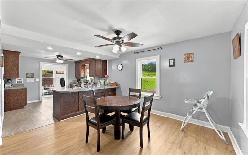 348 Steubenville Pike, Burgettstown, 15021, 3 Bedroom Bedrooms, 6 Room Rooms,1 BathroomBathrooms,Residential,For Sale,Steubenville Pike,1774756