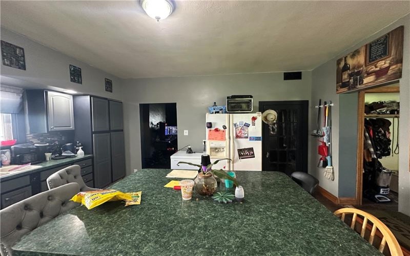 917 Crest Avenue, Charleroi, 15022, 3 Bedroom Bedrooms, 10 Room Rooms,2 BathroomBathrooms,Residential,For Sale,Crest Avenue,1774793