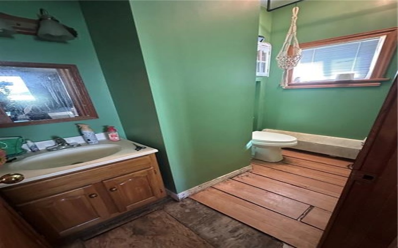 917 Crest Avenue, Charleroi, 15022, 3 Bedroom Bedrooms, 10 Room Rooms,2 BathroomBathrooms,Residential,For Sale,Crest Avenue,1774793