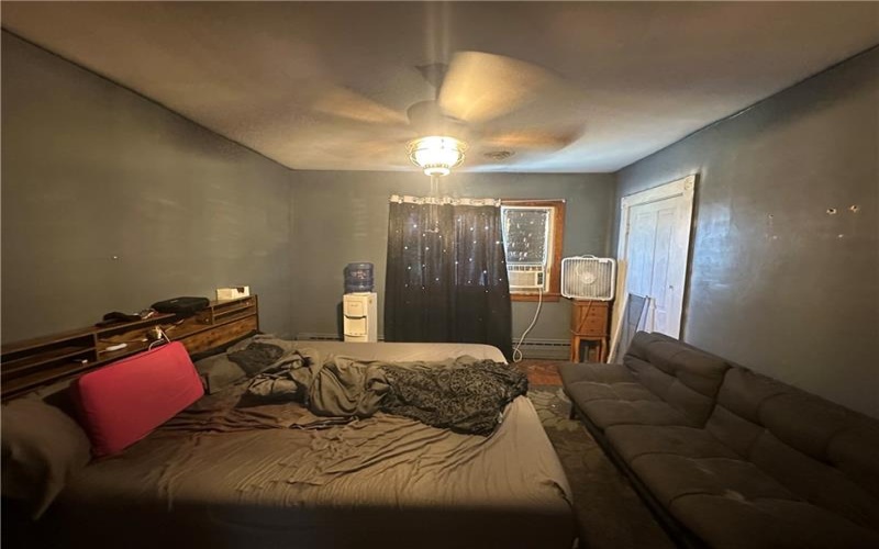 917 Crest Avenue, Charleroi, 15022, 3 Bedroom Bedrooms, 10 Room Rooms,2 BathroomBathrooms,Residential,For Sale,Crest Avenue,1774793