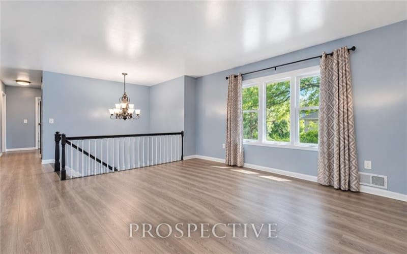 11 Pine St, Washington, 15301, 3 Bedroom Bedrooms, 8 Room Rooms,2 BathroomBathrooms,Residential,For Sale,Pine St,1774797
