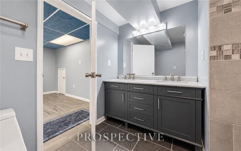 11 Pine St, Washington, 15301, 3 Bedroom Bedrooms, 8 Room Rooms,2 BathroomBathrooms,Residential,For Sale,Pine St,1774797