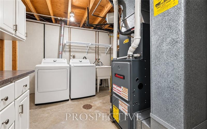11 Pine St, Washington, 15301, 3 Bedroom Bedrooms, 8 Room Rooms,2 BathroomBathrooms,Residential,For Sale,Pine St,1774797