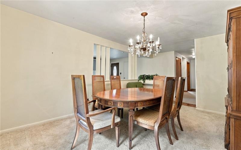 719 Locust Street, Greensburg, 15601, 3 Bedroom Bedrooms, 9 Room Rooms,2 BathroomBathrooms,Residential,For Sale,Locust Street,1774808