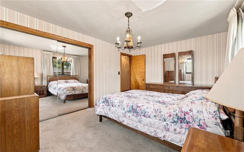 719 Locust Street, Greensburg, 15601, 3 Bedroom Bedrooms, 9 Room Rooms,2 BathroomBathrooms,Residential,For Sale,Locust Street,1774808