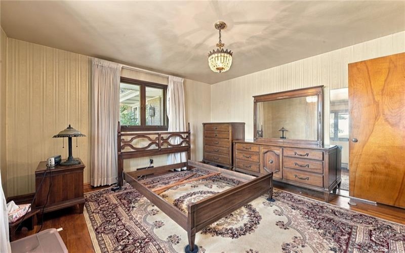 719 Locust Street, Greensburg, 15601, 3 Bedroom Bedrooms, 9 Room Rooms,2 BathroomBathrooms,Residential,For Sale,Locust Street,1774808